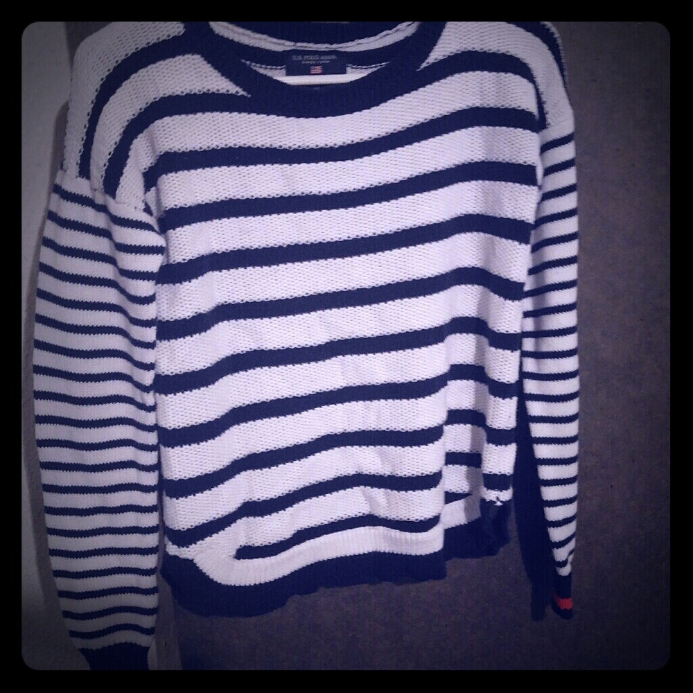 U.S.Polo women's sweater size medium (juniors)